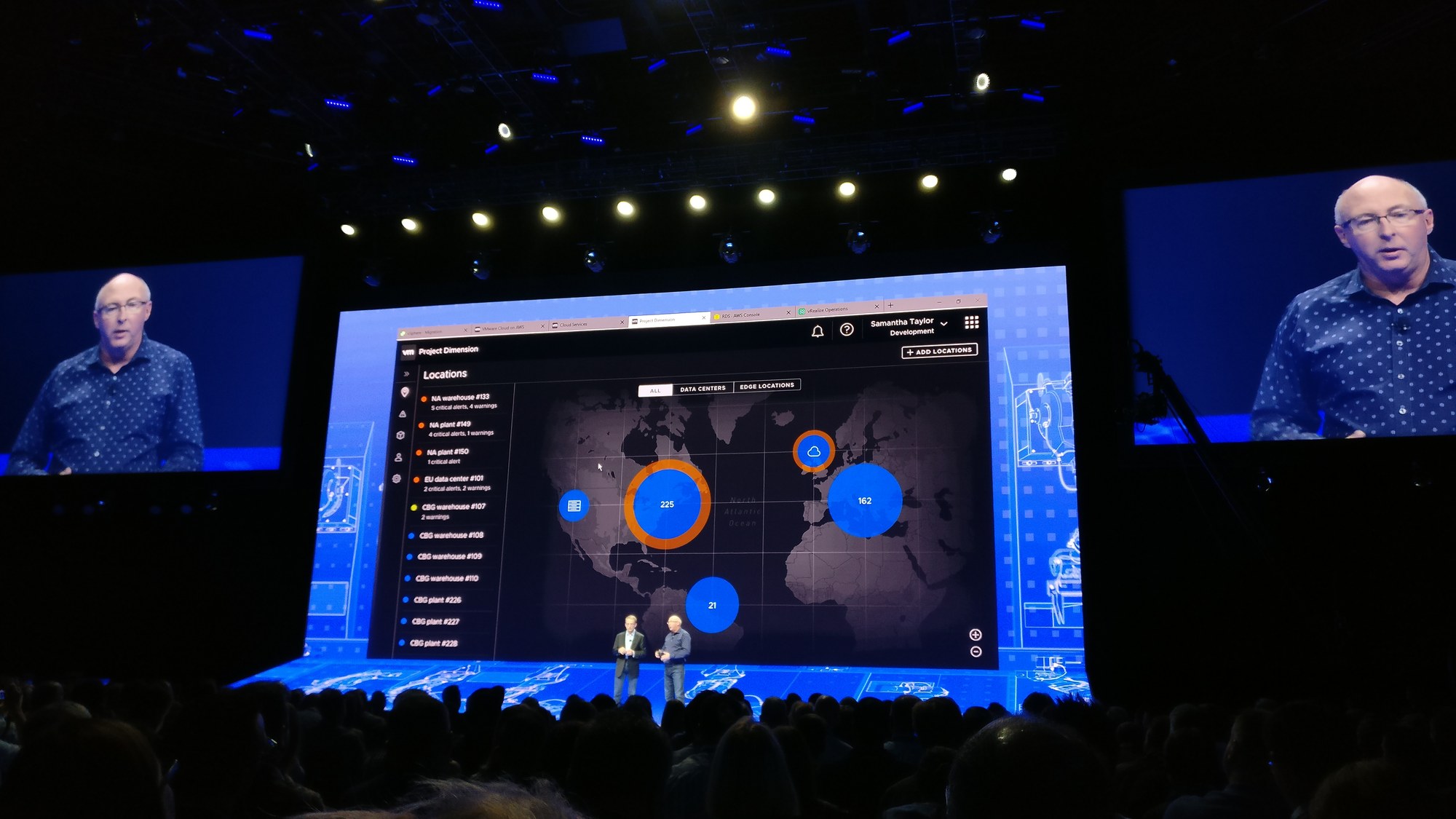 Pat Gelsinger and Ray O'Farrell presenting Project Dimension on stage at the VMworld 2018 keynote